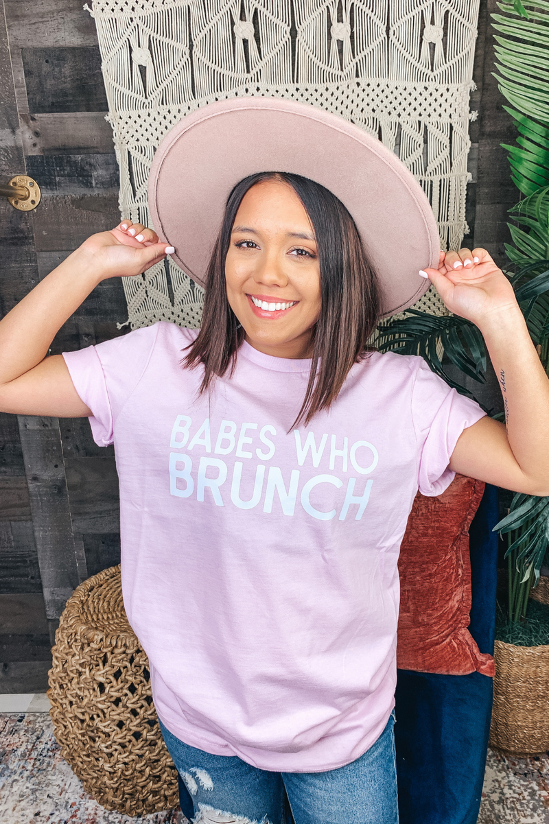 Babes Who Brunch Tee
